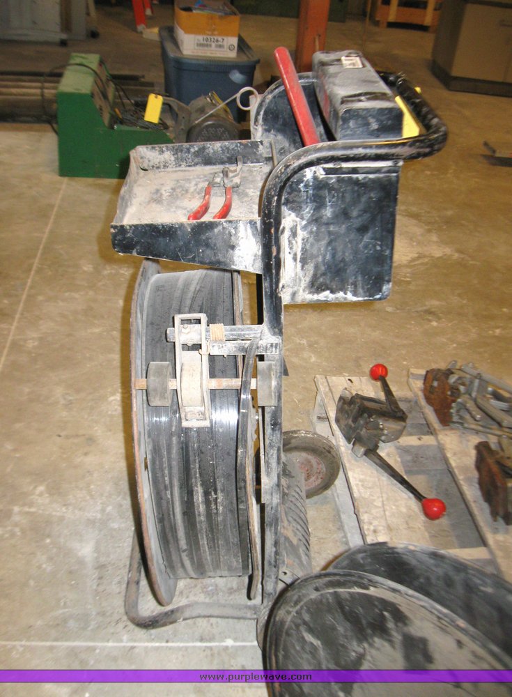 image for item 7023 Banding equipment