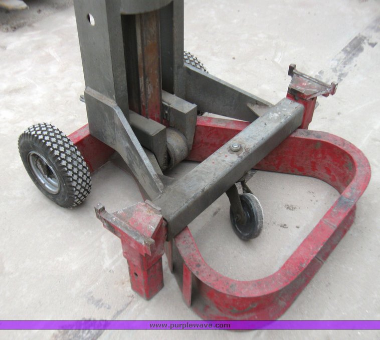 image for item 7038 Gray pneumatic jack