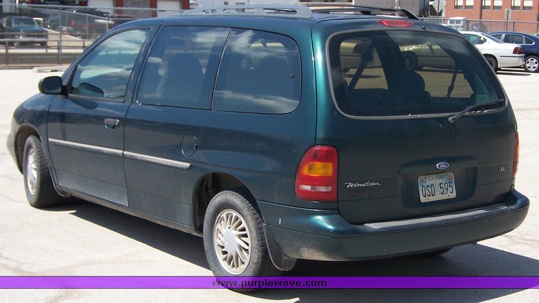 image for item 1103 1998 Ford Windstar Wagon