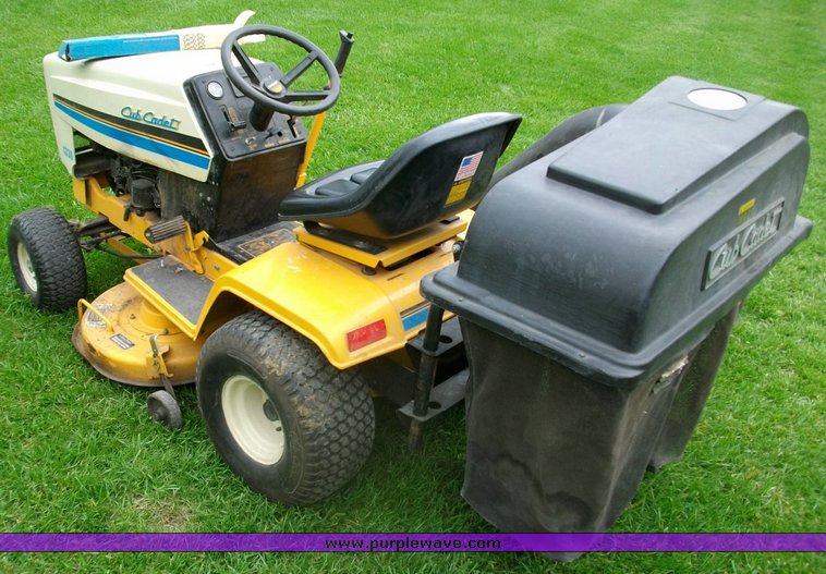 image for item 1251 Cub Cadet 1330 lawn mower