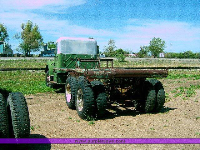 image for item 1304 1952 Reo 2.5J 6X6