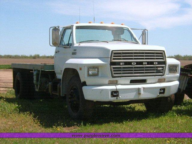 image for item 1306 1981 Ford Medium Heavy F700