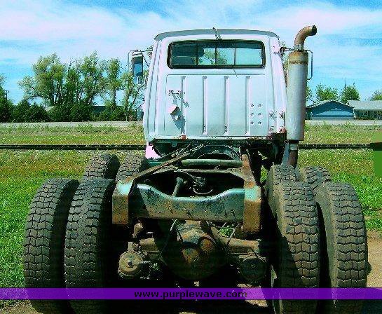 image for item 1308 1982 Ford Conventional LT9000