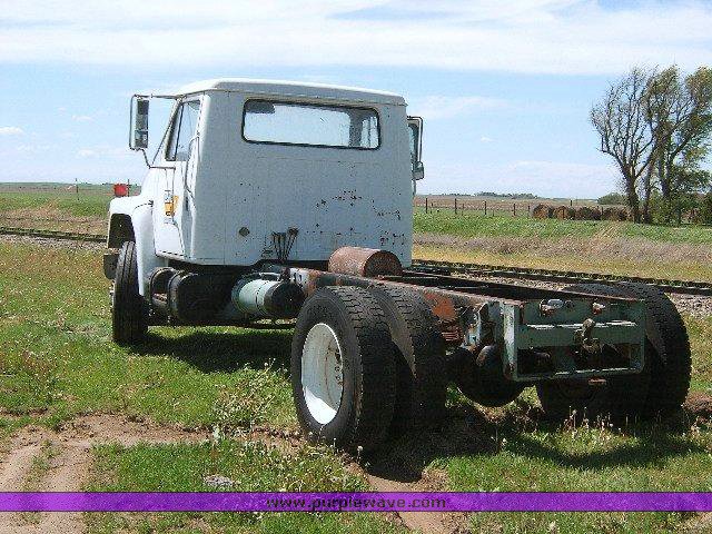 image for item 1310 1986 International Series S1955