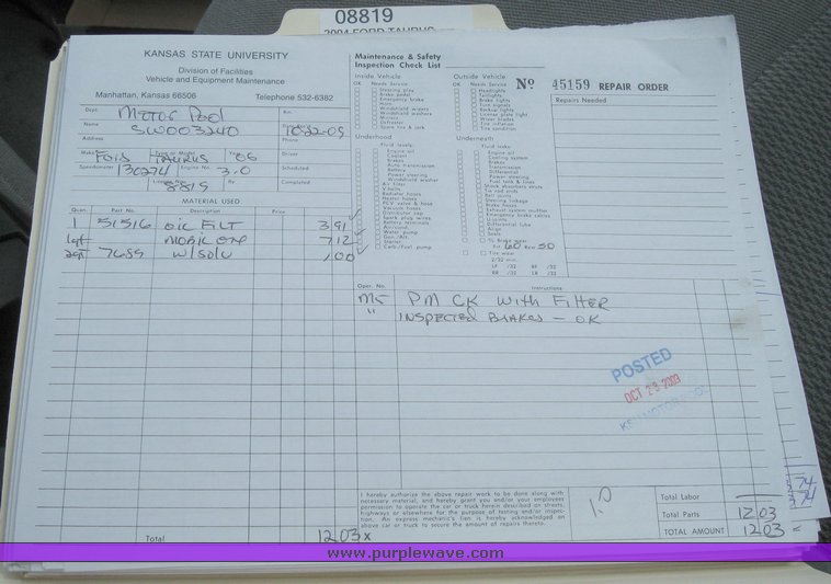 image for item 2154 2004 Ford Taurus SE