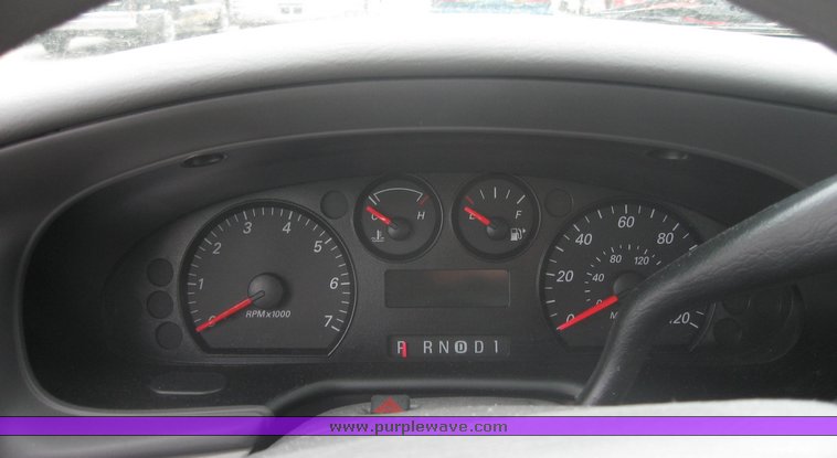 image for item 2157 2006 Ford Taurus SE