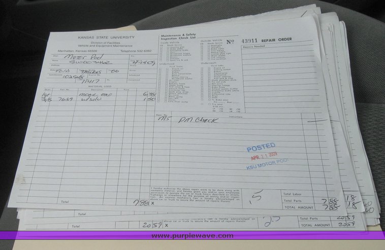 image for item 2157 2006 Ford Taurus SE