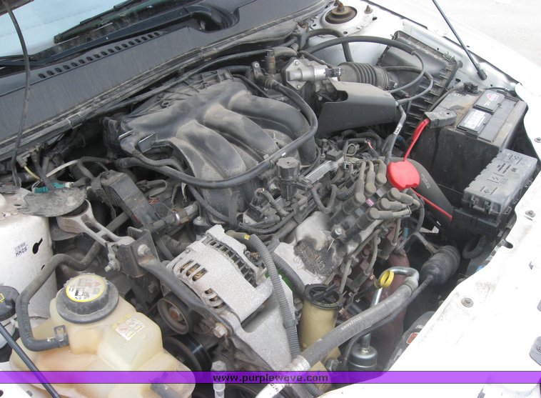 image for item 2158 2006 Ford Taurus SE