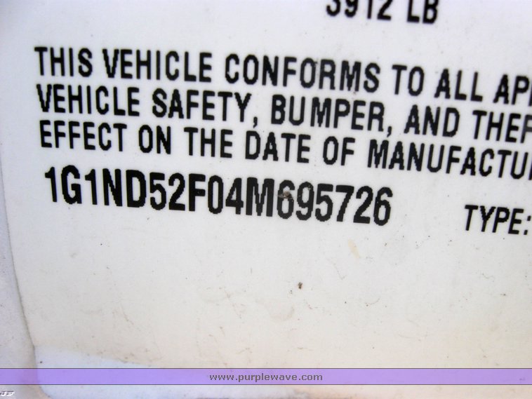 image for item 2257 2004 Chevrolet Malibu