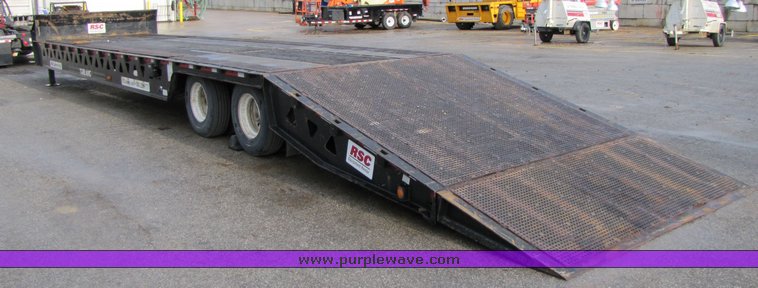 image for item 3107 2004 Trail King equipment trailer