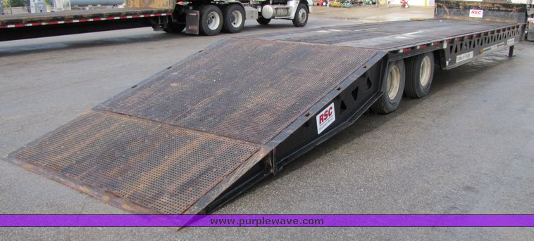 image for item 3107 2004 Trail King equipment trailer