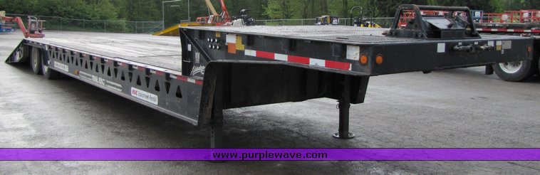 image for item 3107 2004 Trail King equipment trailer