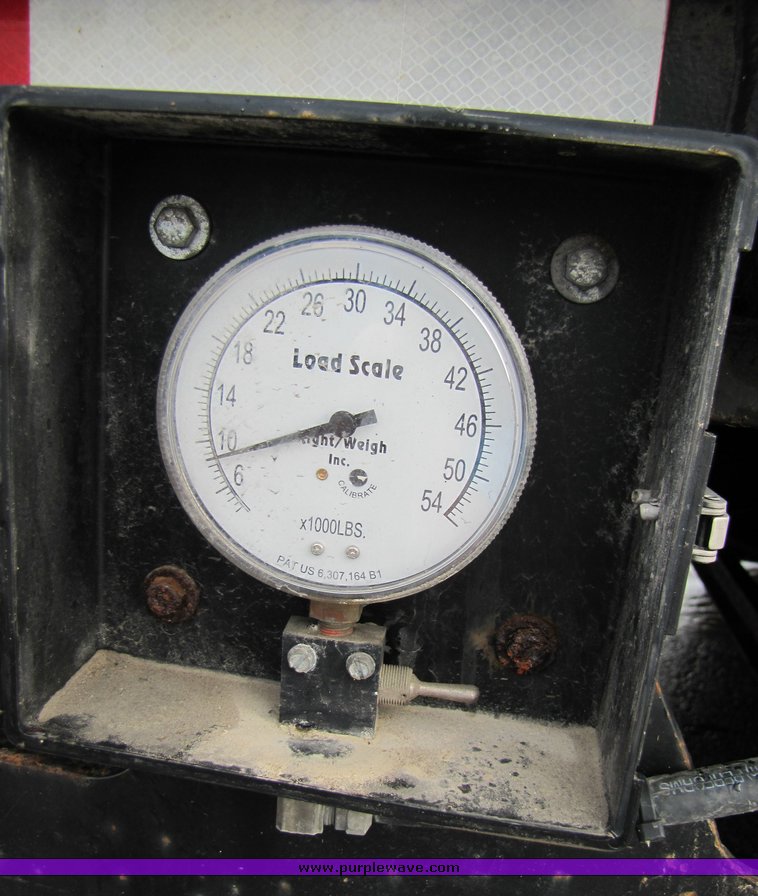 image for item 3107 2004 Trail King equipment trailer