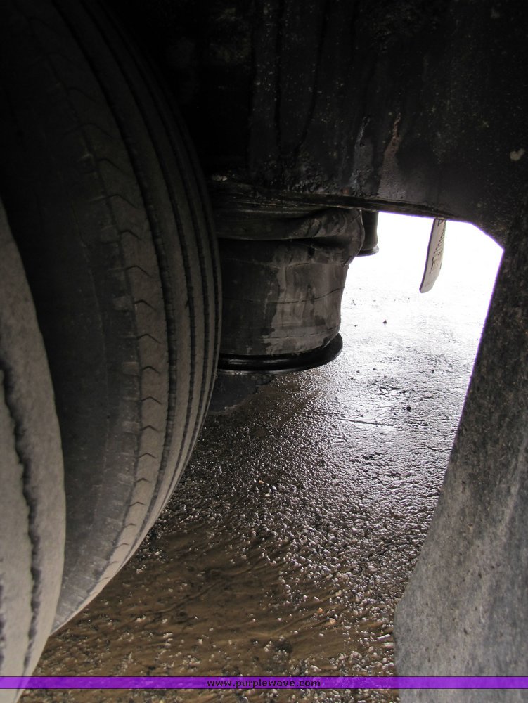 image for item 3107 2004 Trail King equipment trailer