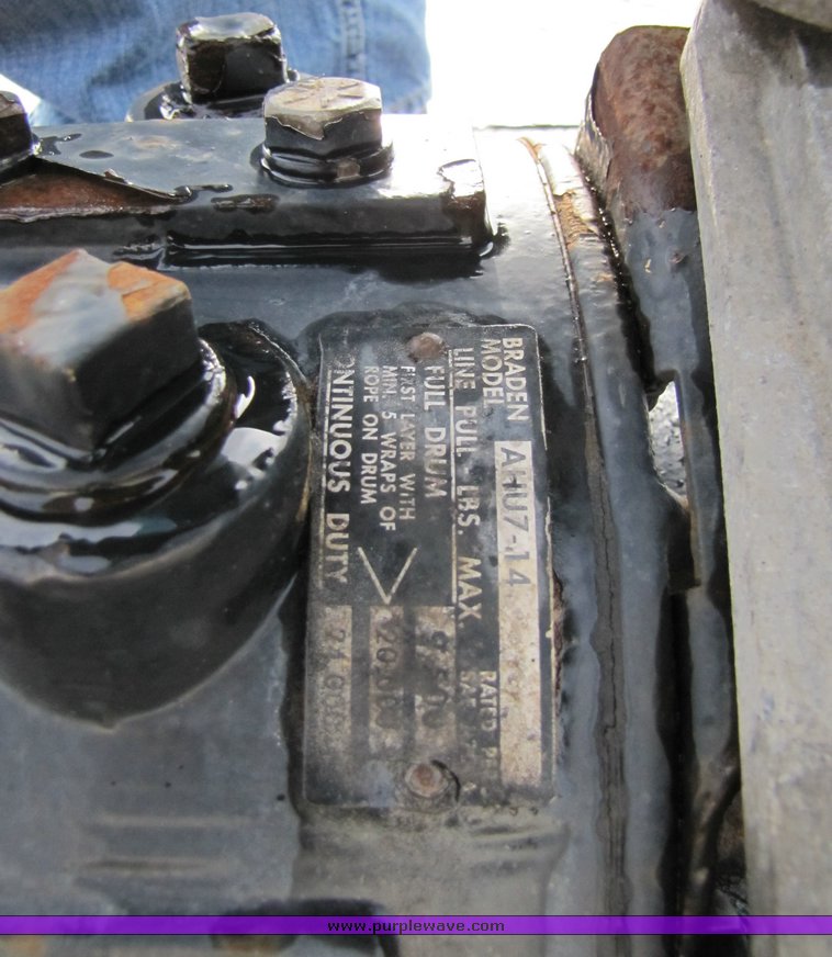 image for item 3107 2004 Trail King equipment trailer