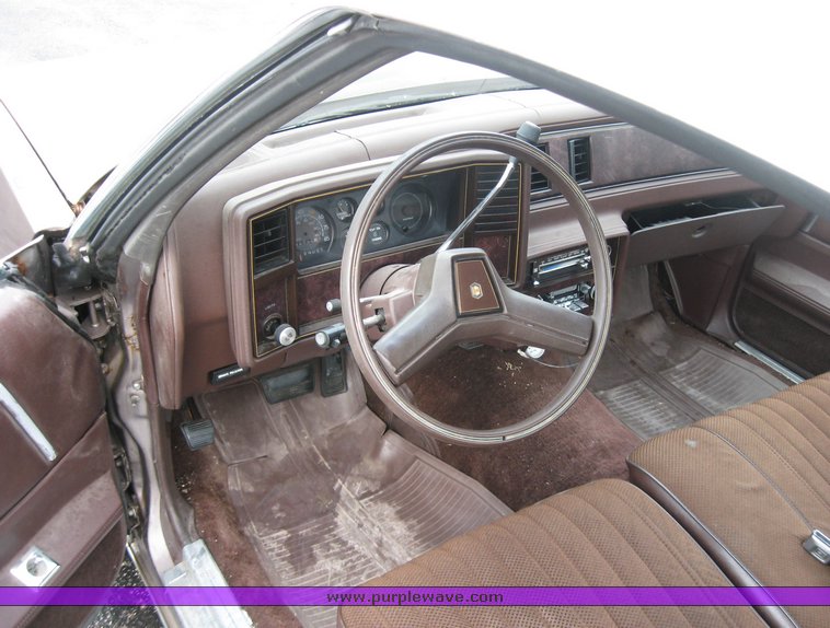 image for item 3752 1983 Chevrolet El Camino