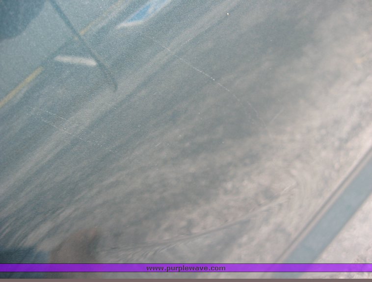 image for item 3753 1995 Ford Econoline E150