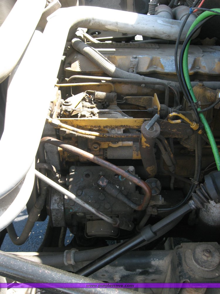 image for item 3754 1994 GMC Topkick C7H042 crane truck