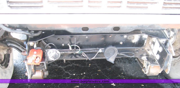 image for item 3754 1994 GMC Topkick C7H042 crane truck