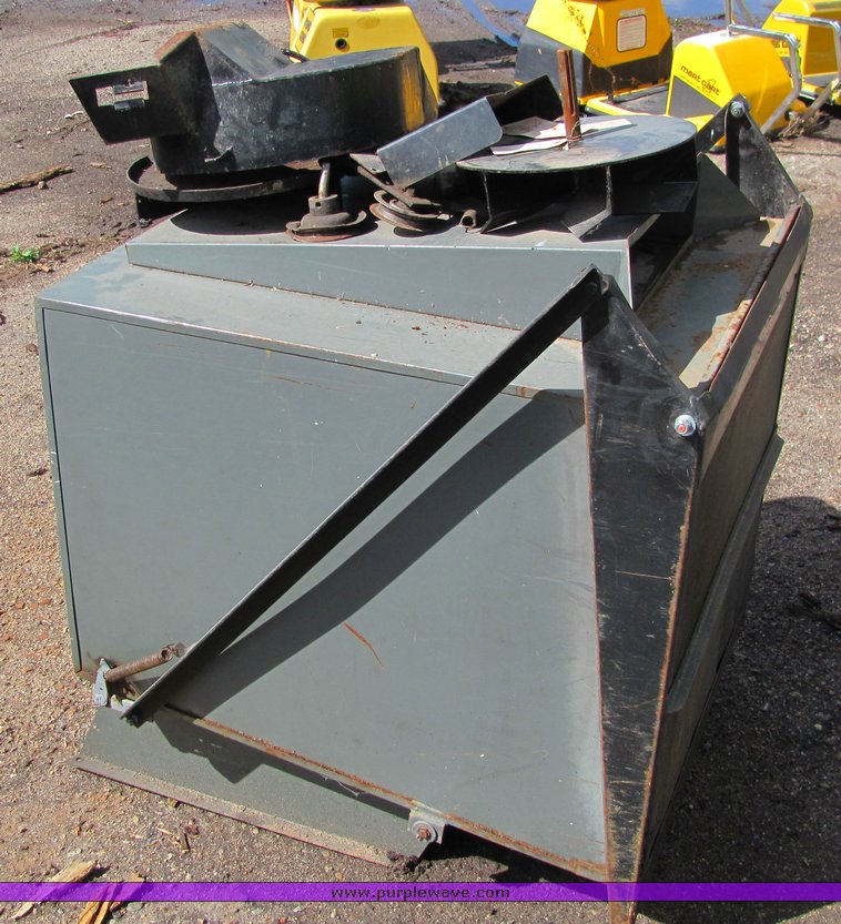 image for item 4242 Grazer 42" riding lawn mower