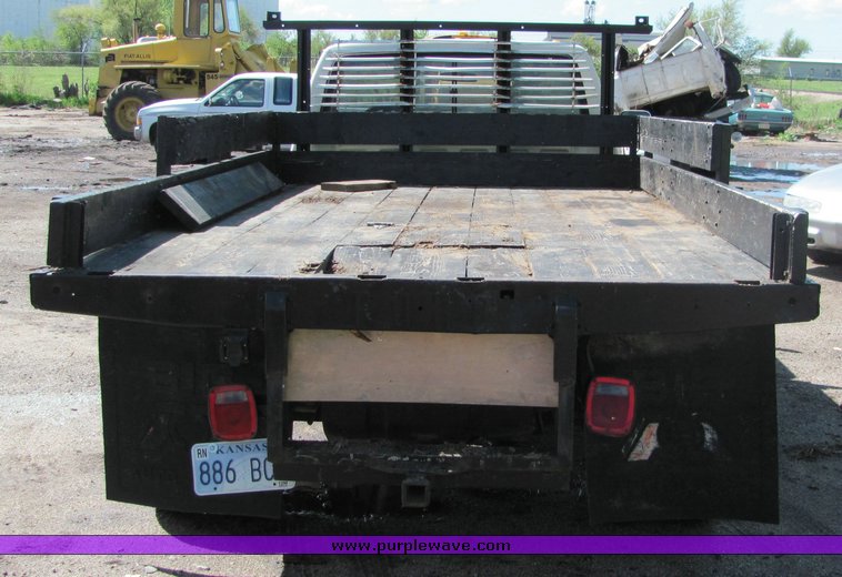 image for item 4251 1984 Ford F350 pickup