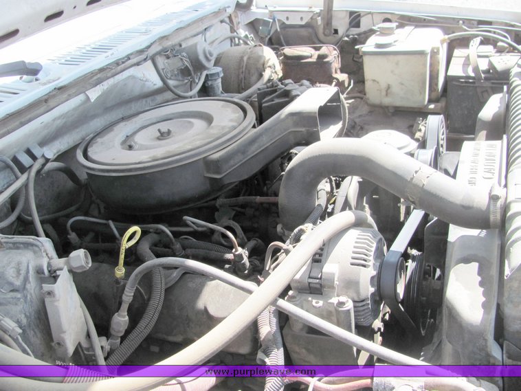 image for item 4251 1984 Ford F350 pickup