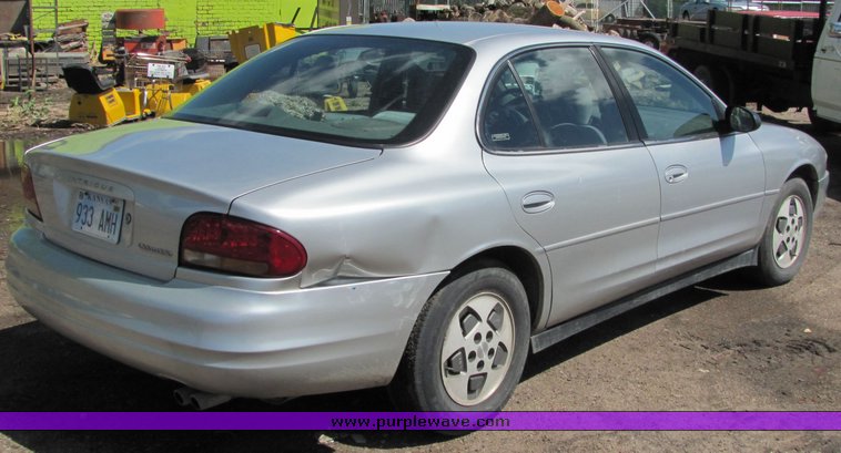 image for item 4252 2001 Oldsmobile Intrigue GX