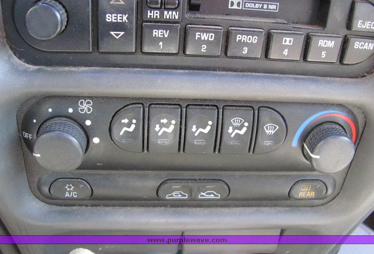 image for item 4252 2001 Oldsmobile Intrigue GX