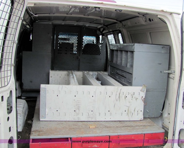 image for item 4260 1992 Ford Econoline 250