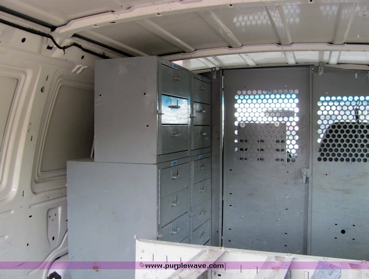 image for item 4260 1992 Ford Econoline 250