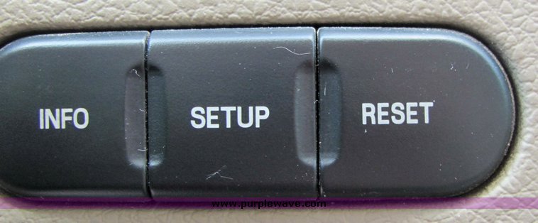 image for item 4262 2004 Ford Lariat extended cab pickup