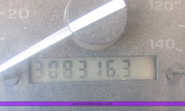 image for item 4662 1994 Ford F350 XLT crew pickup