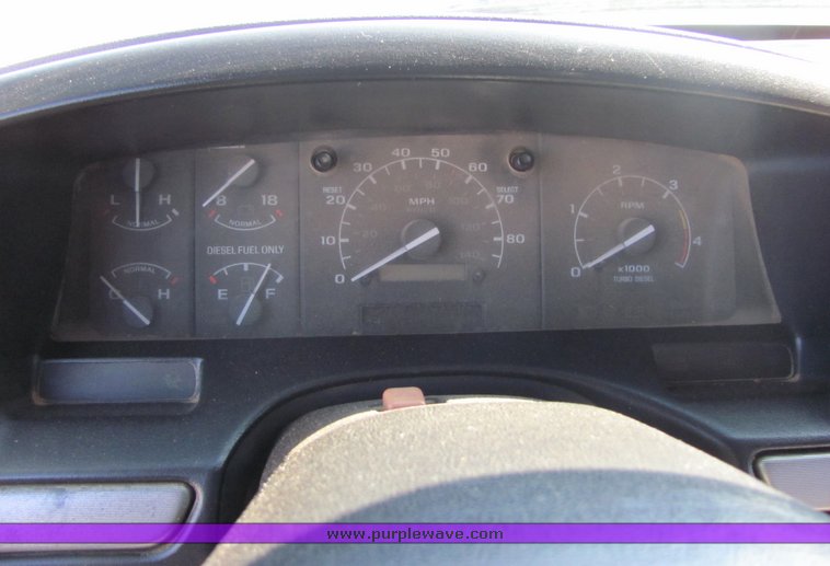 image for item 4664 1995 Ford F350 crew pickup