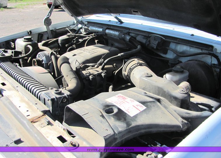 image for item 4664 1995 Ford F350 crew pickup