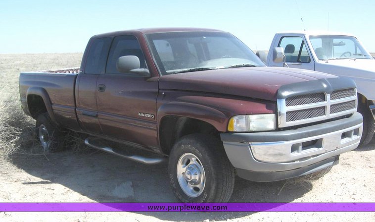 image for item 6215 2001 Dodge Ram 2500 Quad four door extended cab pickup