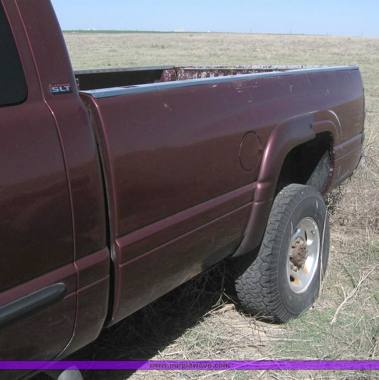 image for item 6215 2001 Dodge Ram 2500 Quad four door extended cab pickup