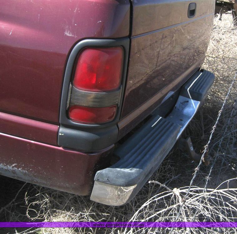 image for item 6215 2001 Dodge Ram 2500 Quad four door extended cab pickup