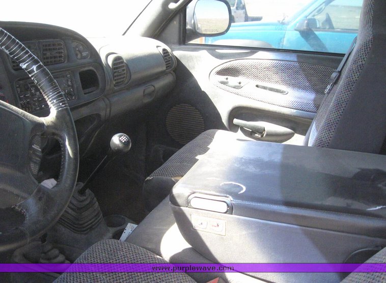 image for item 6215 2001 Dodge Ram 2500 Quad four door extended cab pickup