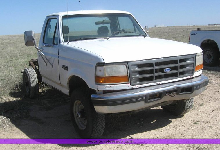 image for item 6216 1996 Ford F350 pickup