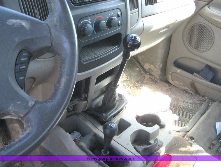 image for item 6218 2002 Dodge Ram 1500 Quad crew pickup