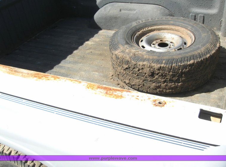 image for item 6220 2001 Dodge Ram 1500 Quad four door extended cab pickup