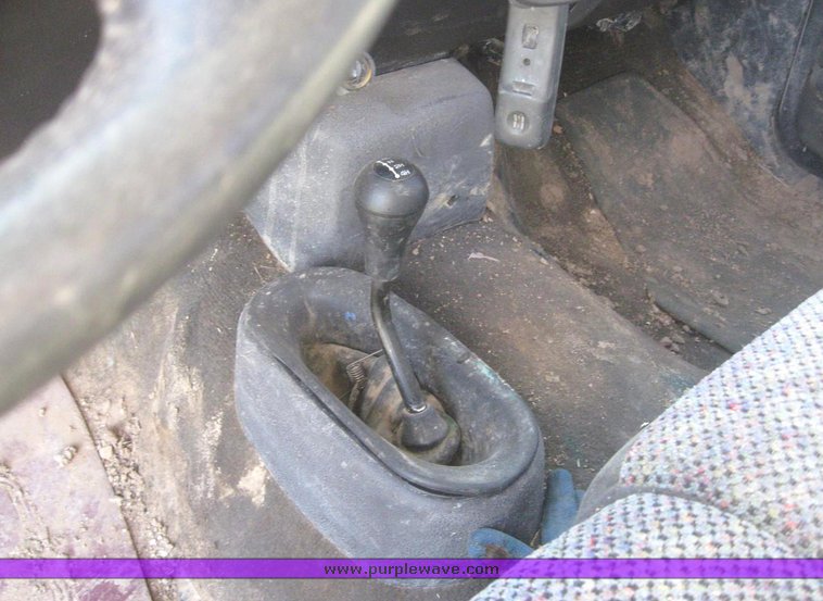 image for item 6221 2000 Dodge Ram 1500 Quad four door extended cab pickup