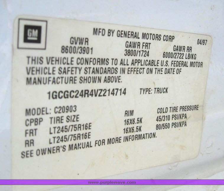 image for item 6222 1997 Chevrolet C2500 pickup