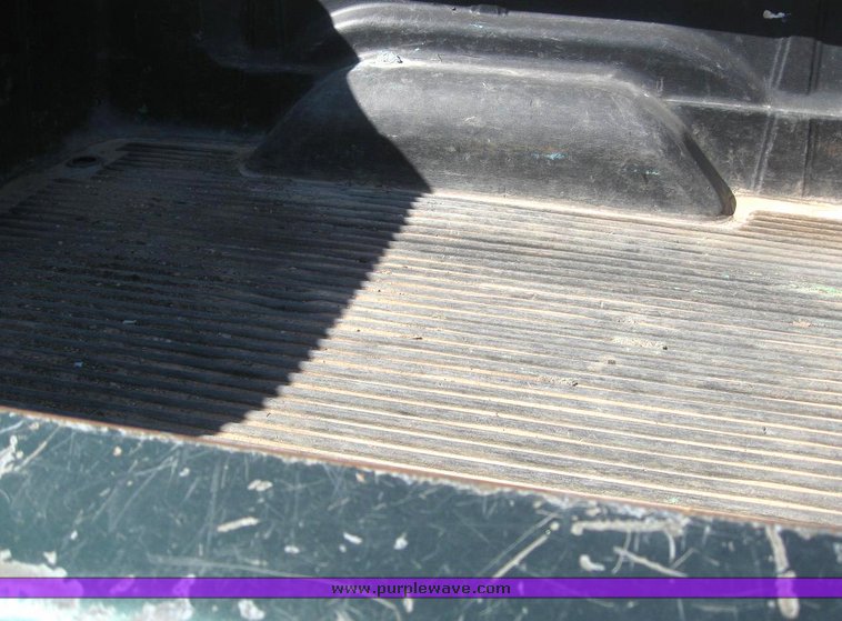 image for item 6223 2001 Dodge Ram 1500 Quad four door extended cab pickup