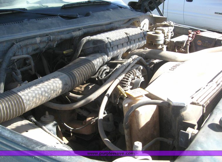 image for item 6223 2001 Dodge Ram 1500 Quad four door extended cab pickup