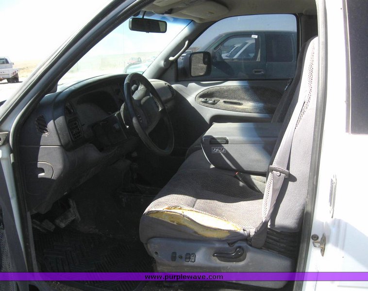 image for item 6224 2001 Dodge Ram 1500 Quad four door extended cab pickup