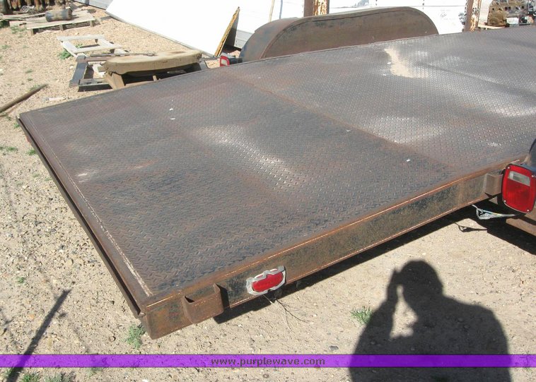 image for item 6233 1999 20' utility car trailer