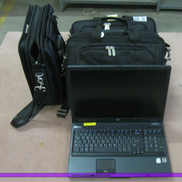 image for item 2065 (4) laptop computers