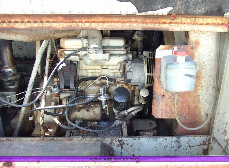 image for item 2165 1988 Sullivan D175q trailer mounted air compressor