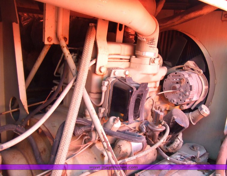 image for item 2166 1988 Sullivan D175q trailer mounted air compressor